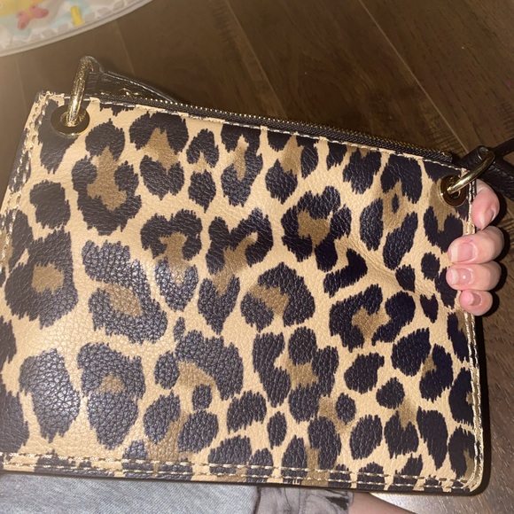 Leopard print Kate Spade crossbody bag